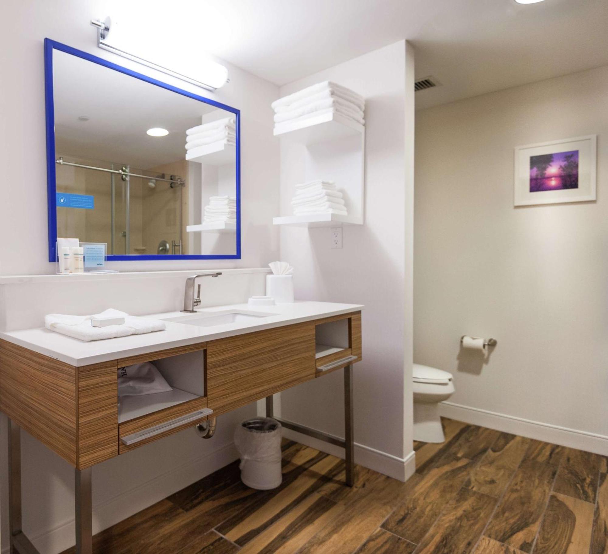 Hampton Inn Doylestown Warrington Exterior foto