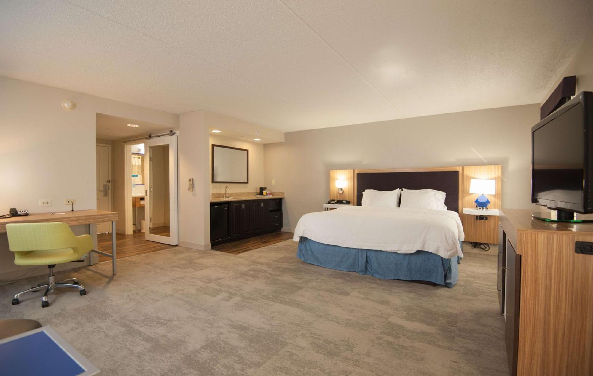 Hampton Inn Doylestown Warrington Exterior foto